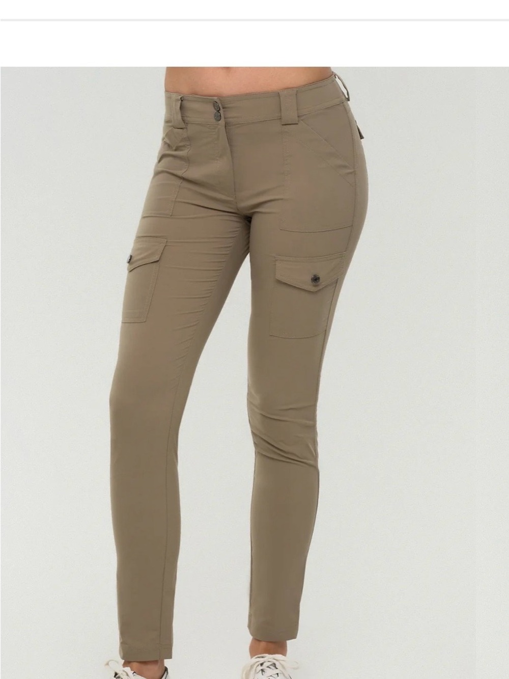 Anatomie khaki women’s cargo pant. Kate pant. Size XS